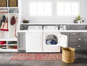 AMANA 6.5 cu. ft. Electric Dryer with WRINKLE PREVENT OPTION