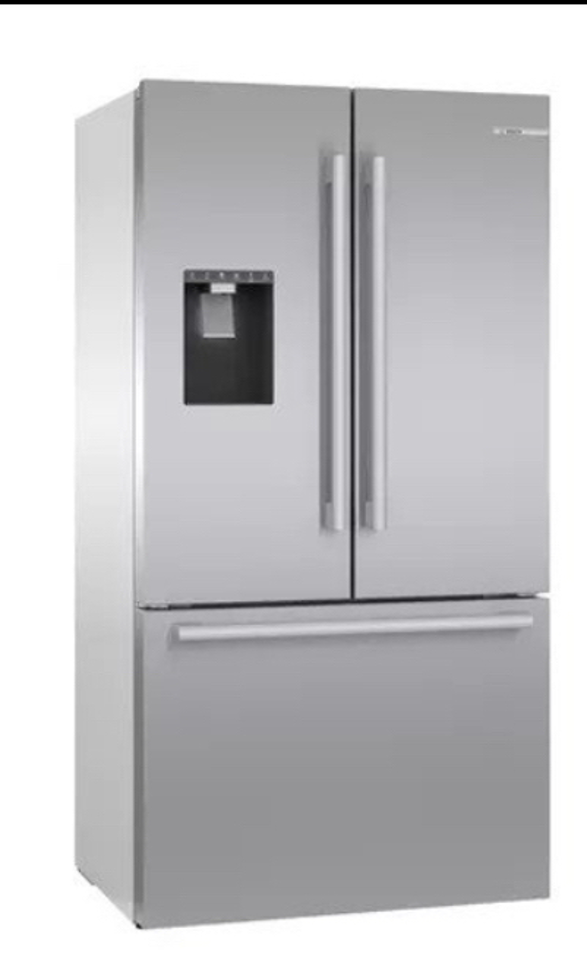 BOSCH 500 Series French Door Bottom Mount Refrigerator 36'' Easy clean stainless steel